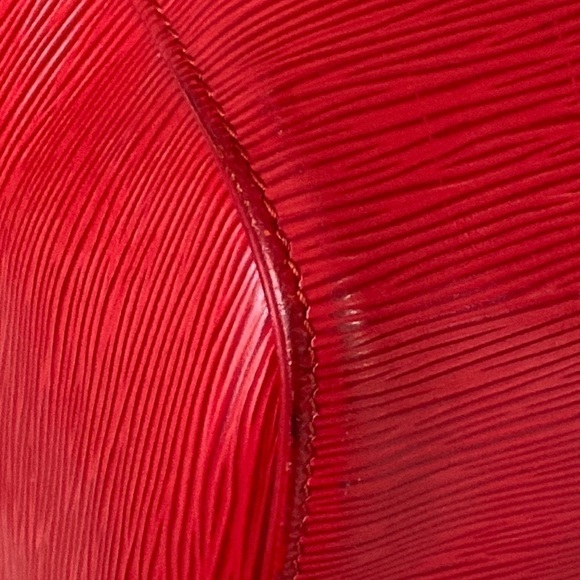 Louis Vuitton Red Epi Leather 45 Boston Bag Keepall Duffel Red Strap LV Dustbag - Picture 12 of 17